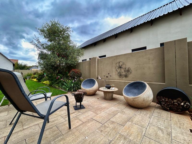 4 Bedroom Property for Sale in Leloko Lifestyle Estate North West